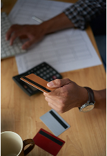 Calendar with one-time payment marked, illustrating flexible payment plans.